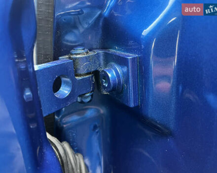 Синий Шкода Октавия, объемом двигателя 2 л и пробегом 204 тыс. км за 12650 $, фото 143 на Automoto.ua