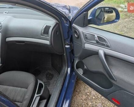 Синий Шкода Октавия, объемом двигателя 1.9 л и пробегом 215 тыс. км за 7500 $, фото 10 на Automoto.ua