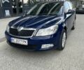 Синий Шкода Октавия, объемом двигателя 1.6 л и пробегом 235 тыс. км за 9000 $, фото 2 на Automoto.ua