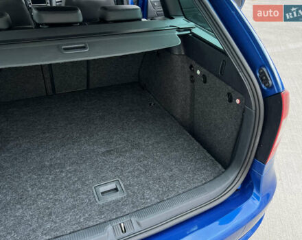 Синий Шкода Октавия, объемом двигателя 2 л и пробегом 204 тыс. км за 12650 $, фото 129 на Automoto.ua