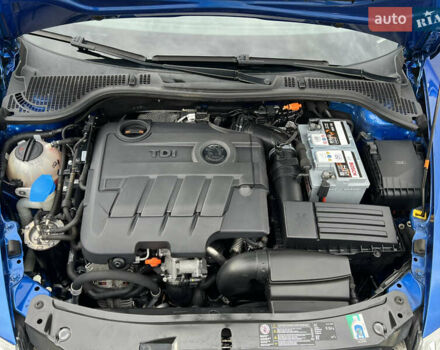 Синий Шкода Октавия, объемом двигателя 2 л и пробегом 204 тыс. км за 12650 $, фото 165 на Automoto.ua