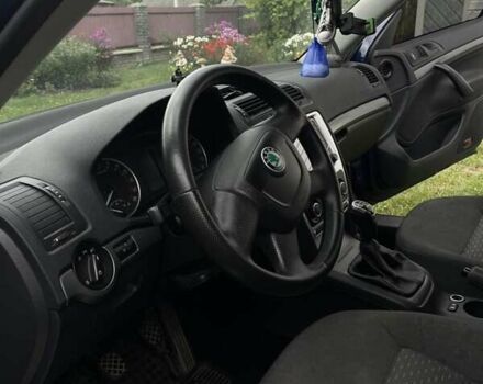 Синій Шкода Октавія, об'ємом двигуна 1.97 л та пробігом 225 тис. км за 7400 $, фото 12 на Automoto.ua