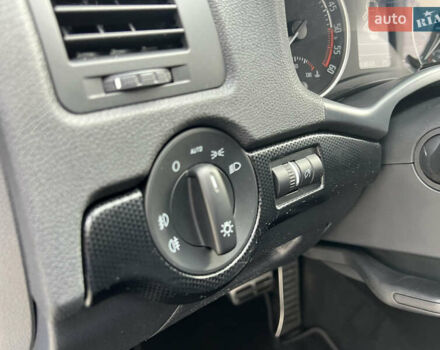 Синій Шкода Октавія, об'ємом двигуна 2 л та пробігом 204 тис. км за 11950 $, фото 82 на Automoto.ua