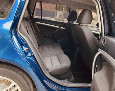 Шкода Октавия 2012 в Ужгороде на Automoto.ua Синий Шкода Октавия, объемом двигателя 2 л и пробегом 327 тыс. км за 7250 $, фото 3 на Automoto.ua