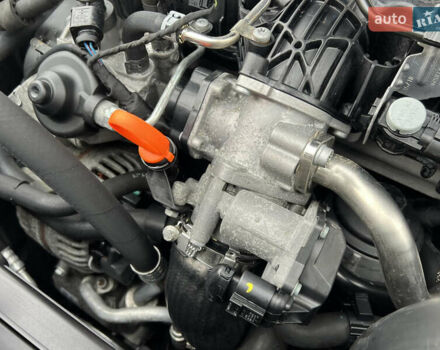 Синий Шкода Октавия, объемом двигателя 2 л и пробегом 204 тыс. км за 12650 $, фото 183 на Automoto.ua