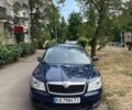 Синий Шкода Октавия, объемом двигателя 1.6 л и пробегом 188 тыс. км за 7600 $, фото 1 на Automoto.ua
