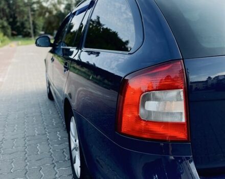 Синий Шкода Октавия, объемом двигателя 1.6 л и пробегом 281 тыс. км за 7900 $, фото 6 на Automoto.ua