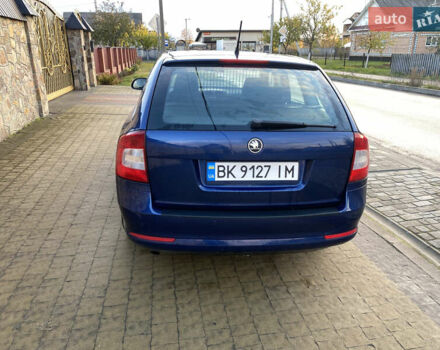 Шкода Октавия 2013 в Костополе на Automoto.ua Синий Шкода Октавия, объемом двигателя 1.6 л и пробегом 187 тыс. км за 9900 $, фото 4 на Automoto.ua
