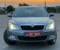 Синий Шкода Октавия, объемом двигателя 2 л и пробегом 238 тыс. км за 9600 $, фото 1 на Automoto.ua