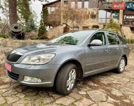 Синий Шкода Октавия, объемом двигателя 2 л и пробегом 238 тыс. км за 9999 $, фото 15 на Automoto.ua