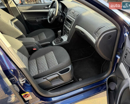 Синий Шкода Октавия, объемом двигателя 1.6 л и пробегом 187 тыс. км за 8700 $, фото 20 на Automoto.ua