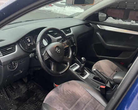 Синий Шкода Октавия, объемом двигателя 1.6 л и пробегом 330 тыс. км за 8700 $, фото 7 на Automoto.ua