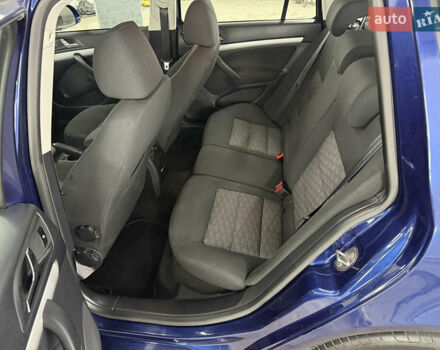 Синій Шкода Октавія, об'ємом двигуна 1.6 л та пробігом 187 тис. км за 8499 $, фото 28 на Automoto.ua