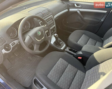 Синий Шкода Октавия, объемом двигателя 1.6 л и пробегом 187 тыс. км за 8500 $, фото 10 на Automoto.ua