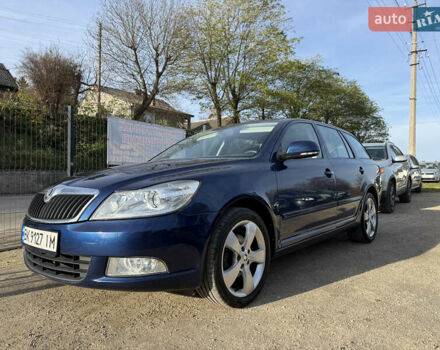 Синий Шкода Октавия, объемом двигателя 1.6 л и пробегом 187 тыс. км за 8500 $, фото 3 на Automoto.ua