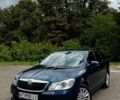 Синій Шкода Октавія, об'ємом двигуна 2 л та пробігом 205 тис. км за 12000 $, фото 1 на Automoto.ua