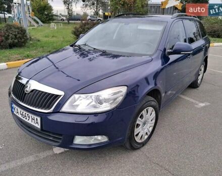 Синій Шкода Октавія, об'ємом двигуна 1.6 л та пробігом 354 тис. км за 6500 $, фото 1 на Automoto.ua
