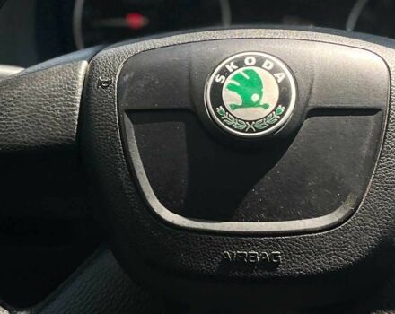 Синий Шкода Октавия, объемом двигателя 2 л и пробегом 285 тыс. км за 7500 $, фото 9 на Automoto.ua