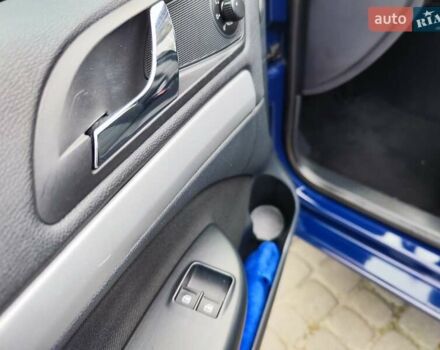 Синій Шкода Октавія, об'ємом двигуна 1.6 л та пробігом 190 тис. км за 8555 $, фото 43 на Automoto.ua