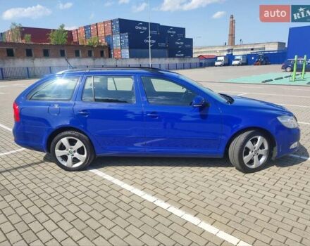 Синий Шкода Октавия, объемом двигателя 1.97 л и пробегом 212 тыс. км за 10700 $, фото 1 на Automoto.ua