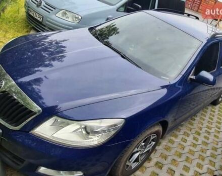 Синий Шкода Октавия, объемом двигателя 1.6 л и пробегом 284 тыс. км за 9300 $, фото 4 на Automoto.ua