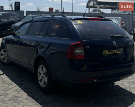 Синий Шкода Октавия, объемом двигателя 1.97 л и пробегом 285 тыс. км за 8300 $, фото 4 на Automoto.ua