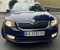 Синий Шкода Октавия, объемом двигателя 1.6 л и пробегом 219 тыс. км за 10300 $, фото 1 на Automoto.ua
