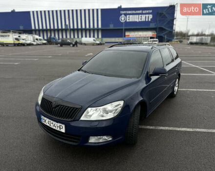 Синій Шкода Октавія, об'ємом двигуна 2 л та пробігом 280 тис. км за 9750 $, фото 2 на Automoto.ua