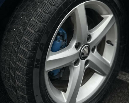 Синій Шкода Октавія, об'ємом двигуна 2 л та пробігом 280 тис. км за 9750 $, фото 42 на Automoto.ua