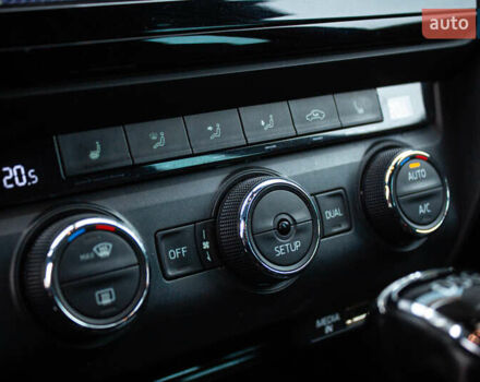 Синий Шкода Октавия, объемом двигателя 1.97 л и пробегом 171 тыс. км за 15900 $, фото 19 на Automoto.ua