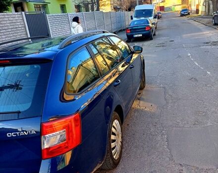 Синий Шкода Октавия, объемом двигателя 1.6 л и пробегом 181 тыс. км за 10600 $, фото 2 на Automoto.ua