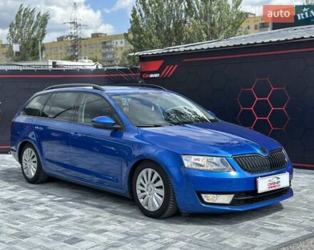 Синий Шкода Октавия, объемом двигателя 2 л и пробегом 230 тыс. км за 11999 $, фото 2 на Automoto.ua
