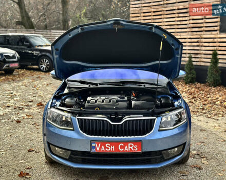 Синий Шкода Октавия, объемом двигателя 1.6 л и пробегом 216 тыс. км за 12900 $, фото 83 на Automoto.ua