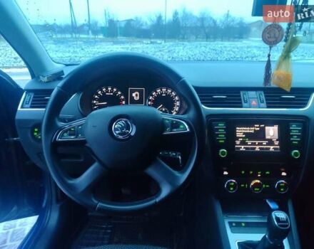 Синий Шкода Октавия, объемом двигателя 1.6 л и пробегом 270 тыс. км за 10999 $, фото 7 на Automoto.ua