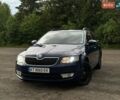 Синий Шкода Октавия, объемом двигателя 1.6 л и пробегом 287 тыс. км за 8800 $, фото 1 на Automoto.ua