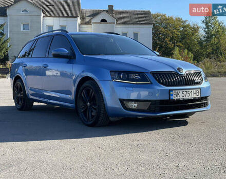 Синій Шкода Октавія, об'ємом двигуна 1.6 л та пробігом 257 тис. км за 11400 $, фото 13 на Automoto.ua