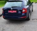 Синий Шкода Октавия, объемом двигателя 1.6 л и пробегом 325 тыс. км за 11000 $, фото 1 на Automoto.ua