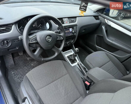 Синий Шкода Октавия, объемом двигателя 1.6 л и пробегом 276 тыс. км за 8650 $, фото 10 на Automoto.ua