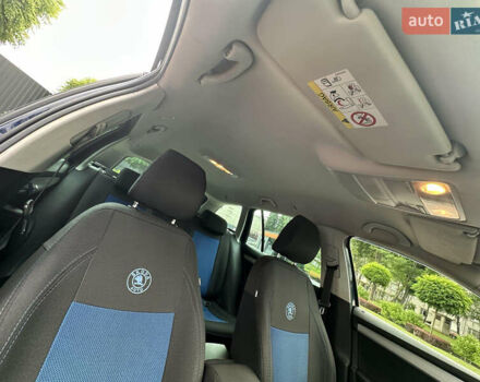 Синій Шкода Октавія, об'ємом двигуна 1.6 л та пробігом 290 тис. км за 10499 $, фото 28 на Automoto.ua