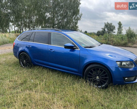 Шкода Октавия 2014 в Борисполе на Automoto.ua Синий Шкода Октавия, объемом двигателя 1.97 л и пробегом 324 тыс. км за 13300 $, фото 3 на Automoto.ua