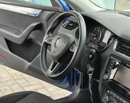 Синий Шкода Октавия, объемом двигателя 1.6 л и пробегом 230 тыс. км за 11400 $, фото 18 на Automoto.ua