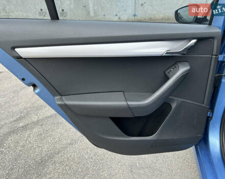 Синий Шкода Октавия, объемом двигателя 1.6 л и пробегом 242 тыс. км за 10700 $, фото 19 на Automoto.ua