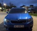 Синий Шкода Октавия, объемом двигателя 1.97 л и пробегом 296 тыс. км за 13500 $, фото 1 на Automoto.ua
