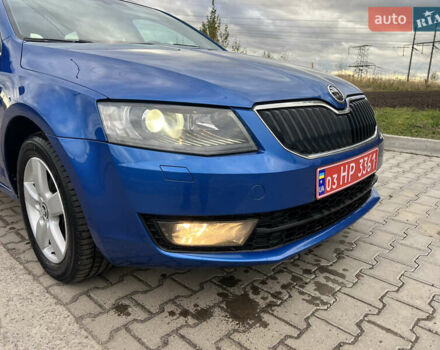 Шкода Октавия 2014 в Ровно на Automoto.ua Синий Шкода Октавия, объемом двигателя 2 л и пробегом 149 тыс. км за 13300 $, фото 10 на Automoto.ua