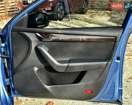 Синий Шкода Октавия, объемом двигателя 1.6 л и пробегом 216 тыс. км за 12900 $, фото 74 на Automoto.ua