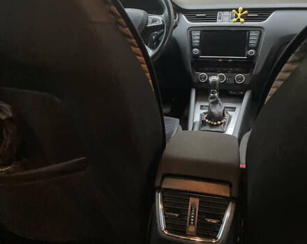 Синій Шкода Октавія, об'ємом двигуна 1.6 л та пробігом 205 тис. км за 9800 $, фото 27 на Automoto.ua