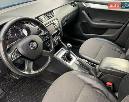 Синий Шкода Октавия, объемом двигателя 0 л и пробегом 225 тыс. км за 10950 $, фото 18 на Automoto.ua