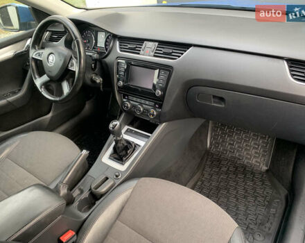 Синий Шкода Октавия, объемом двигателя 0 л и пробегом 225 тыс. км за 10950 $, фото 29 на Automoto.ua