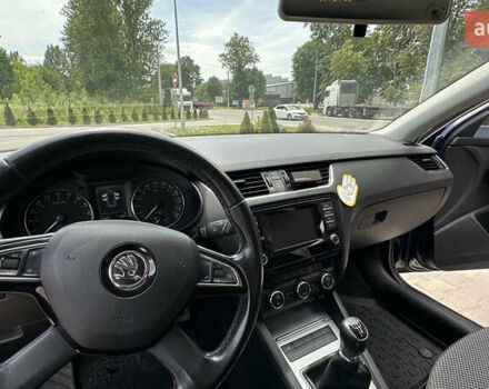 Синий Шкода Октавия, объемом двигателя 1.6 л и пробегом 275 тыс. км за 10499 $, фото 9 на Automoto.ua