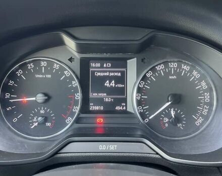 Шкода Октавия 2014 в Киеве на Automoto.ua Синий Шкода Октавия, объемом двигателя 1.6 л и пробегом 239 тыс. км за 12300 $, фото 6 на Automoto.ua